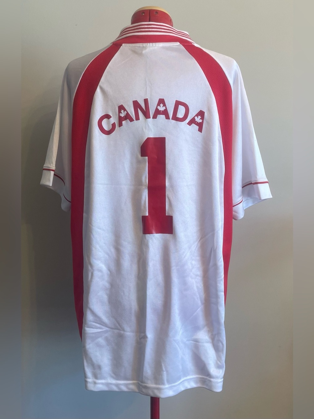 Adidas - soccer fan jersey Size XL